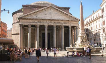 Pantheon Romā